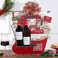 Holly Jolly Wine Sleigh Basket