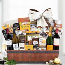 Deluxe Edition Wine Gift Basket