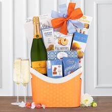 Veuve Clicquot Champagne Basket