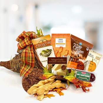 Thanksgiving Cornucopia Harvest Basket