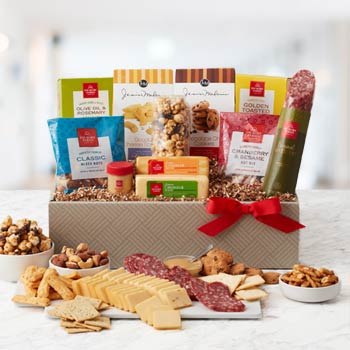 Hickory Farms Gourmet Gift Box