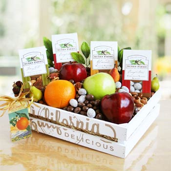 Californias Best Fruit & Nut Basket