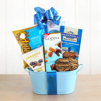 Elegant Gourmet Snack Basket